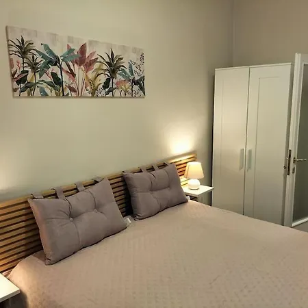 Cozy Near The Station * Florence